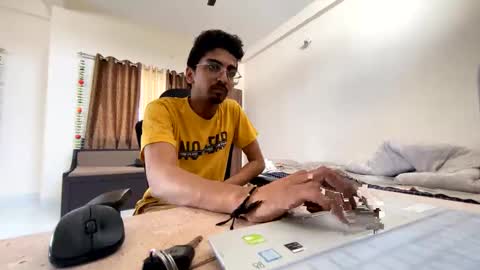 Snapshot of maskboyz2004 chatting on 02.10.25 Mask Boy online show from 02.10.25