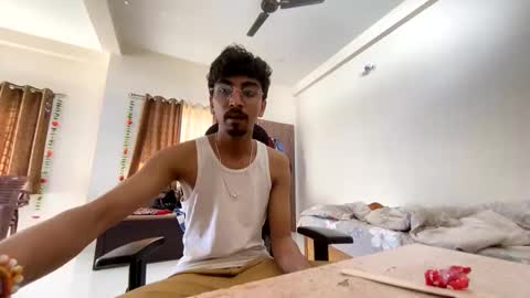 Snapshot of maskboyz2004 chatting on 02.16.25 Mask Boy online show from 02.16.25