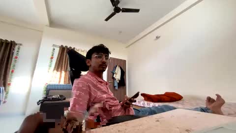 Snapshot of maskboyz2004 chatting on 03.02.25 Mask Boy online show from 03.02.25