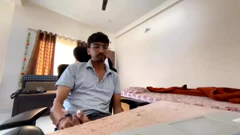 Snapshot of maskboyz2004 chatting on 03.03.25 Mask Boy online show from 03.03.25