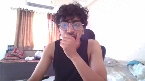 Snapshot of maskboyz2004 chatting on 10.09.25 Mask Boy online show from 10.09.25