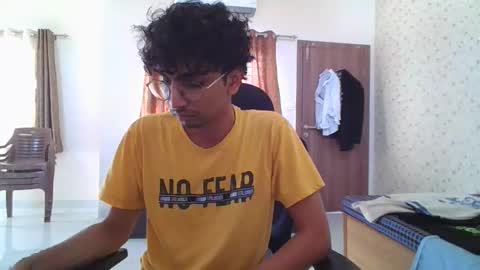 Snapshot of maskboyz2004 chatting on 10.19.25 Mask Boy online show from 10.19.25