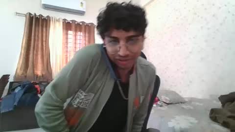 Mask Boy online show from 11.26.25