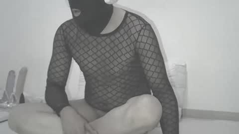 Snapshot of masked_mysterio chatting on 06.20.26 mysterio online show from 06.20.26