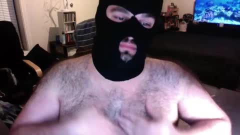 Snapshot of maskedbearofficial chatting on 05.10.26 maskedbearofficial online show from 05.10.26