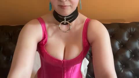 Snapshot of maskedflirt3 chatting on 04.14.26 maskedflirt3 online show from 04.14.26