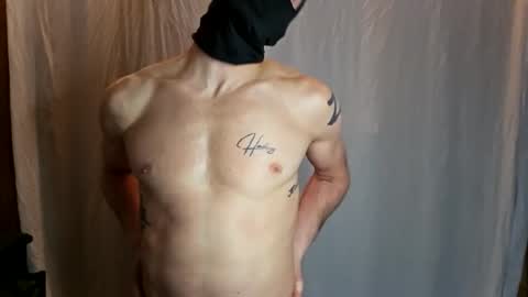 Snapshot of maskedyogaman chatting on 02.01.26 maskedyogaman online show from 02.01.26