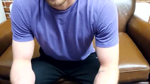 Snapshot of maskedyogaman chatting on 02.20.26 maskedyogaman online show from 02.20.26