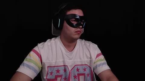 Mask  Briefs online show from 03.08.26