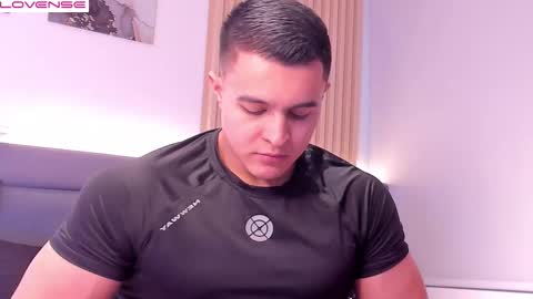 Mason Bennet online show from 12.13.25