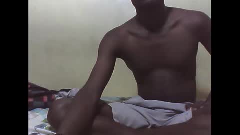 Snapshot of massaiboy chatting on 10.19.25 massaiboy online show from 10.19.25