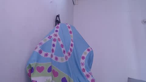 Snapshot of massielferretis chatting on 12.27.24 massiel ferreti online show from 12.27.24