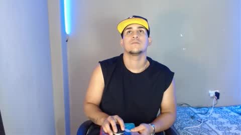 massimo_vidal online show from 11.25.25