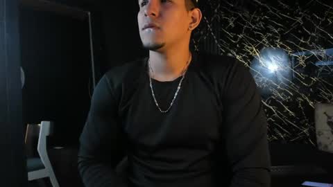 Snapshot of massimo_vidal chatting on 04.17.26 massimo_vidal online show from 04.17.26