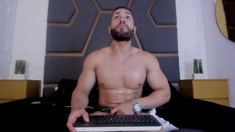 Massimo online show from 12.17.25