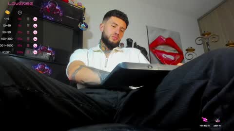 Snapshot of master_steven_01 chatting on 12.21.24 steven online show from 12.21.24