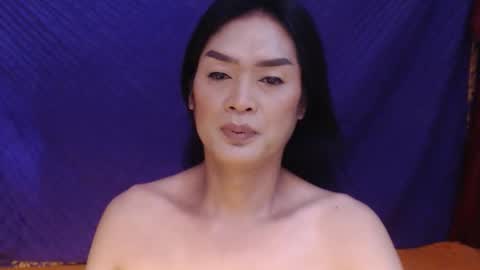 Snapshot of master_tsbigcock chatting on 12.17.24 dhalz online show from 12.17.24