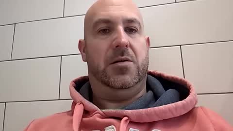 Snapshot of masterclass69er chatting on 11.17.25 Bob online show from 11.17.25