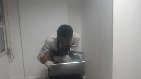 Snapshot of masterdomfuck chatting on 01.14.25 Masterdomfuck online show from 01.14.25