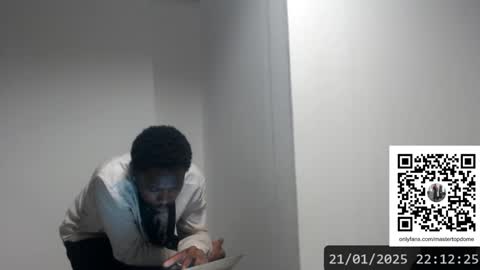 Snapshot of masterdomfuck chatting on 01.22.25 Masterdomfuck online show from 01.22.25