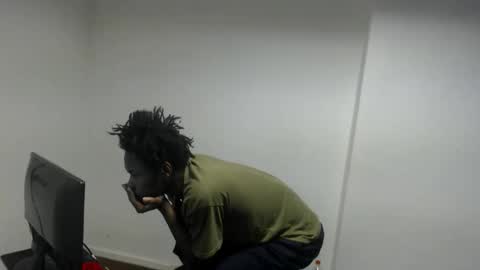 Snapshot of masterdomfuck chatting on 04.24.26 Masterdomfuck online show from 04.24.26