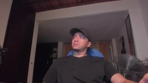 Juan Independent Model online show from 03.18.26