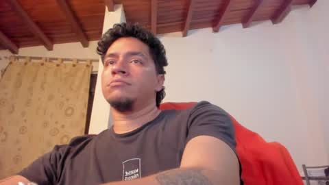 Snapshot of masterjuanc chatting on 07.05.26 Juan Independent Model online show from 07.05.26