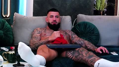 masterkingofmuscle online show from 01.28.25