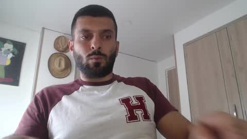 Snapshot of masterofinfatuation chatting on 12.28.24   online show from 12.28.24