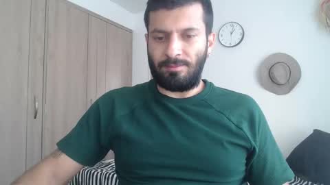 Snapshot of masterofinfatuation chatting on 01.19.25   online show from 01.19.25