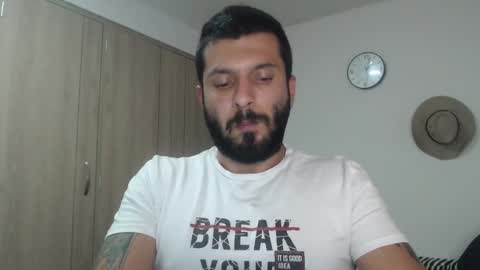 Snapshot of masterofinfatuation chatting on 01.20.25   online show from 01.20.25