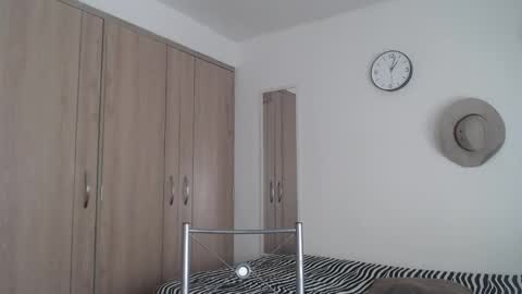 Snapshot of masterofinfatuation chatting on 01.20.25   online show from 01.20.25