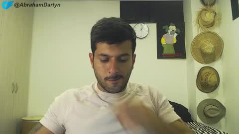 Snapshot of masterofinfatuation chatting on 03.08.25   online show from 03.08.25