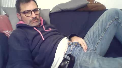 Snapshot of masterp17 chatting on 11.12.25 Master P online show from 11.12.25