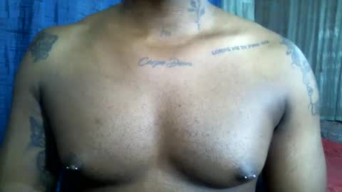Snapshot of mastershow69 chatting on 01.11.25 camilo online show from 01.11.25