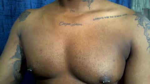 Snapshot of mastershow69 chatting on 01.12.25 camilo online show from 01.12.25
