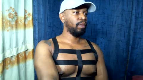 Snapshot of mastershow69 chatting on 01.15.25 camilo online show from 01.15.25