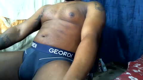 Snapshot of mastershow69 chatting on 02.16.25 camilo online show from 02.16.25