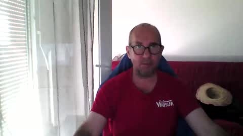 mat11efou online show from 10.18.25