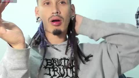 Mateo online show from 01.05.25