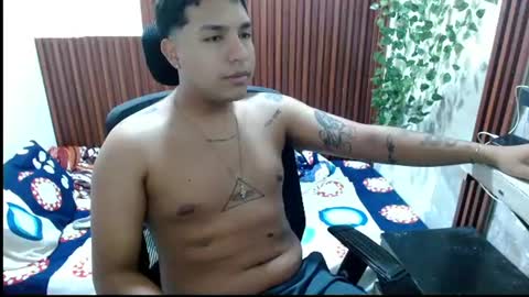 Snapshot of mateuspolla chatting on 07.30.26 mateuspolla online show from 07.30.26
