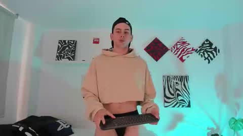 Snapshot of mathew_conelly chatting on 10.08.25 Matt online show from 10.08.25