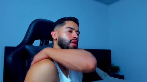 Mathew Flintt  online show from 01.15.26