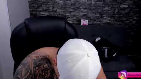 Snapshot of mathew_wolf4 chatting on 01.29.25 Mathew Independent model online show from 01.29.25