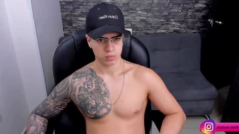 Snapshot of mathew_wolf4 chatting on 02.04.25 Mathew Independent model online show from 02.04.25