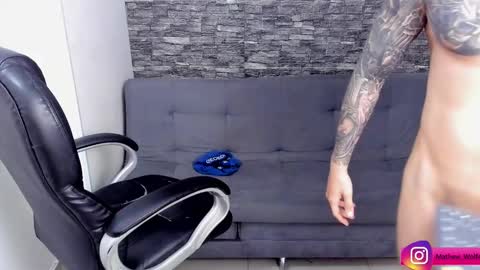 Snapshot of mathew_wolf4 chatting on 03.08.25 Mathew Independent model online show from 03.08.25