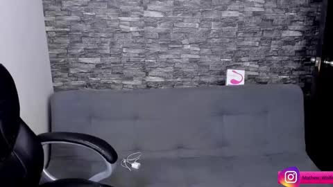 Snapshot of mathew_wolf4 chatting on 09.13.25 Mathew Independent model online show from 09.13.25