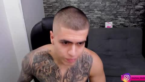 Snapshot of mathew_wolf4 chatting on 09.20.25 Mathew Independent model online show from 09.20.25