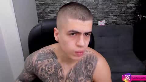 Snapshot of mathew_wolf4 chatting on 09.23.25 Mathew Independent model online show from 09.23.25