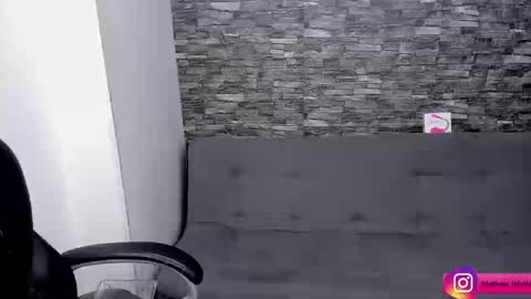 Snapshot of mathew_wolf4 chatting on 09.25.25 Mathew Independent model online show from 09.25.25